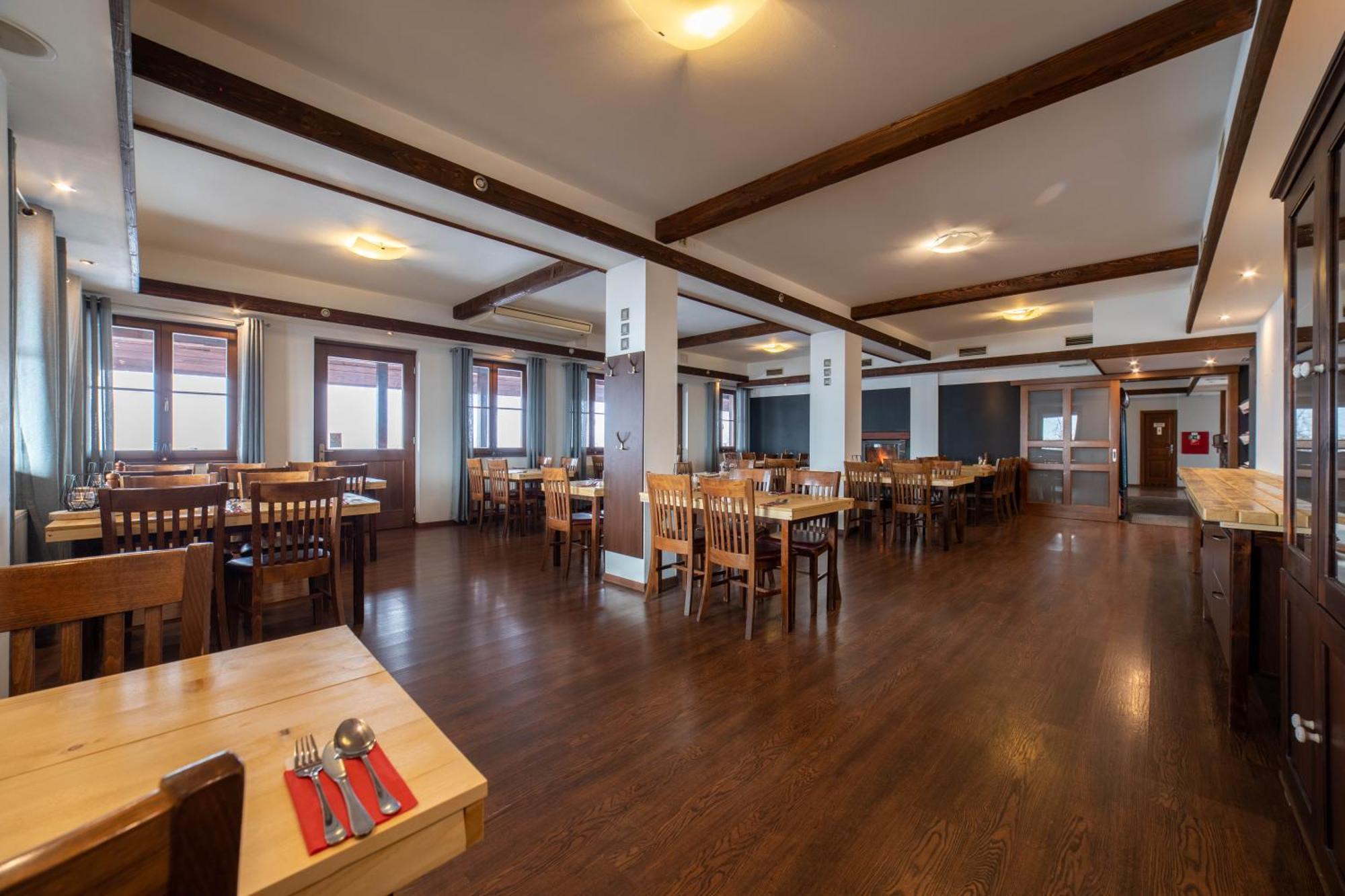 Hotel Liptov Holiday *** Liptovský Trnovec Eksteriør bilde