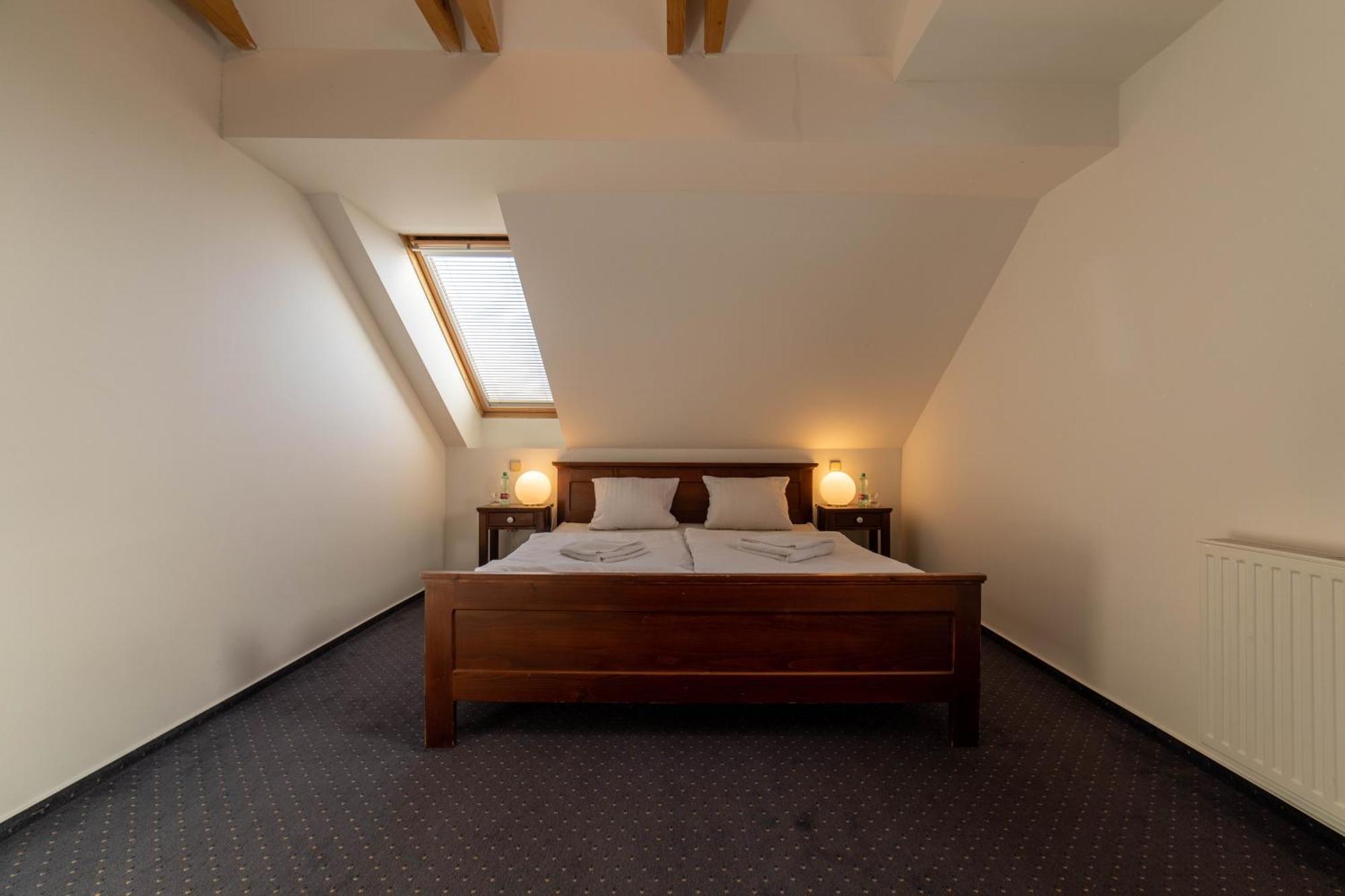 Hotel Liptov Holiday *** Liptovský Trnovec Eksteriør bilde